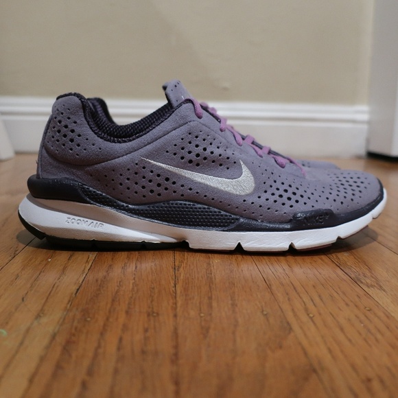 nike air zoom moire plus